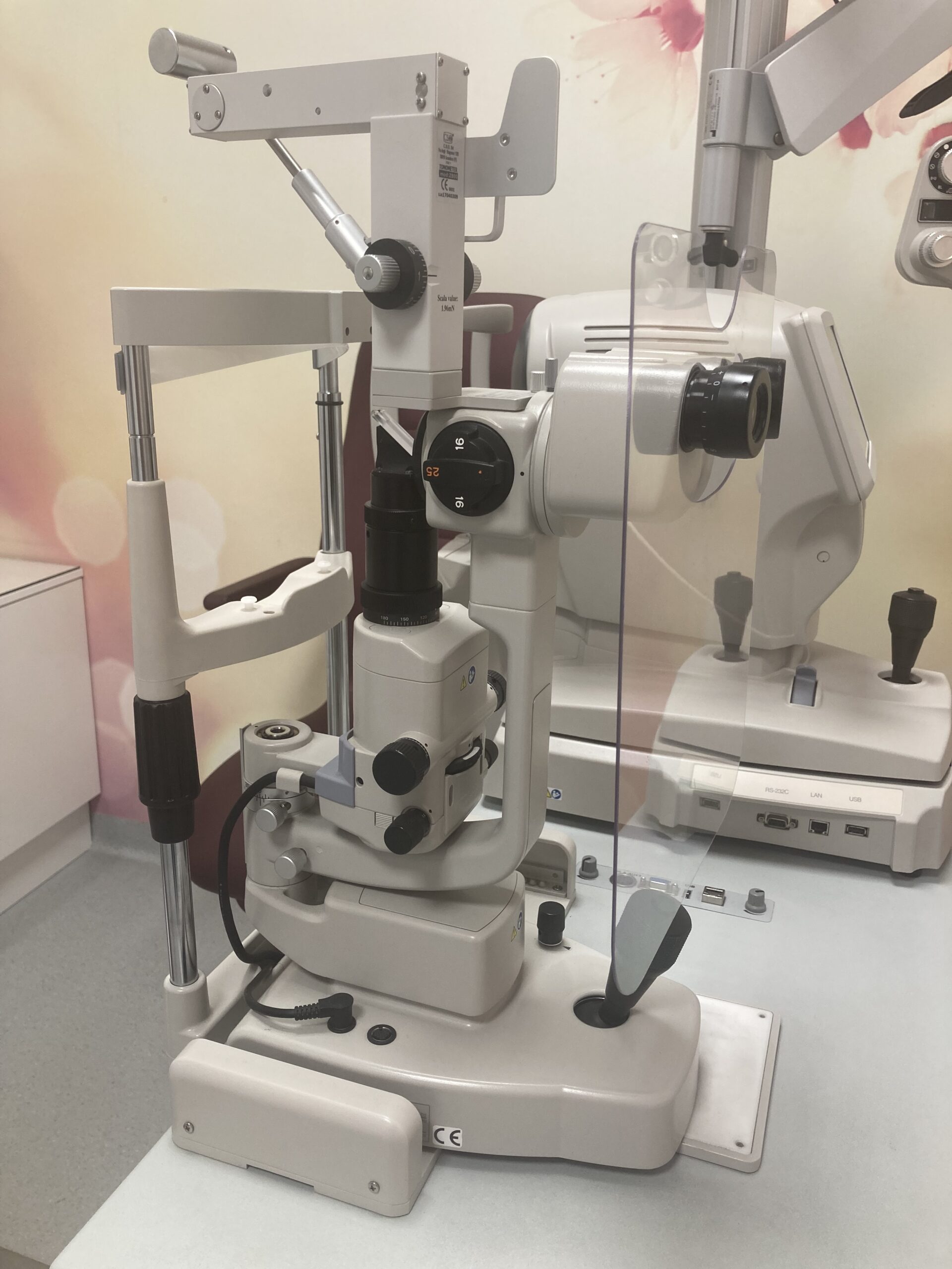 Urządzenie do badania wzroku